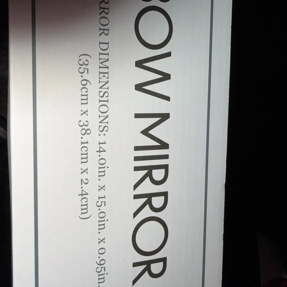 Gold Bow Mirror room 2 room